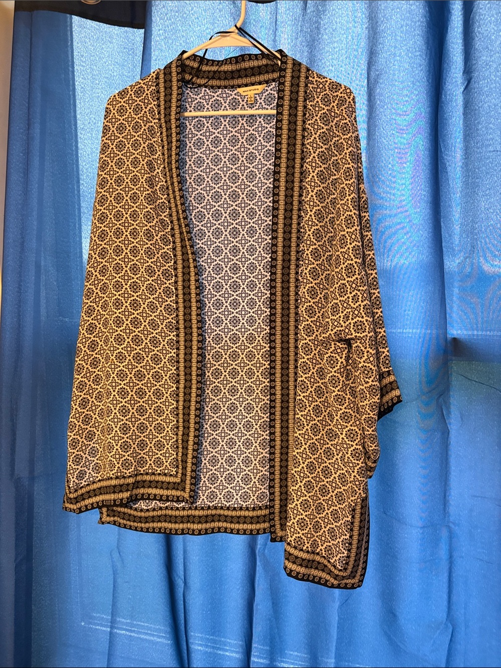 Max Studio Beige and Black Geometric Open-Front Kimono Cardigan